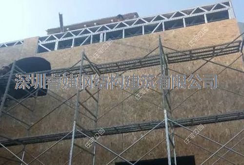 客戶(hù)花30萬(wàn)建成的輕鋼別墅，優(yōu)美的外觀(guān)，坐擁山川美景(圖5)